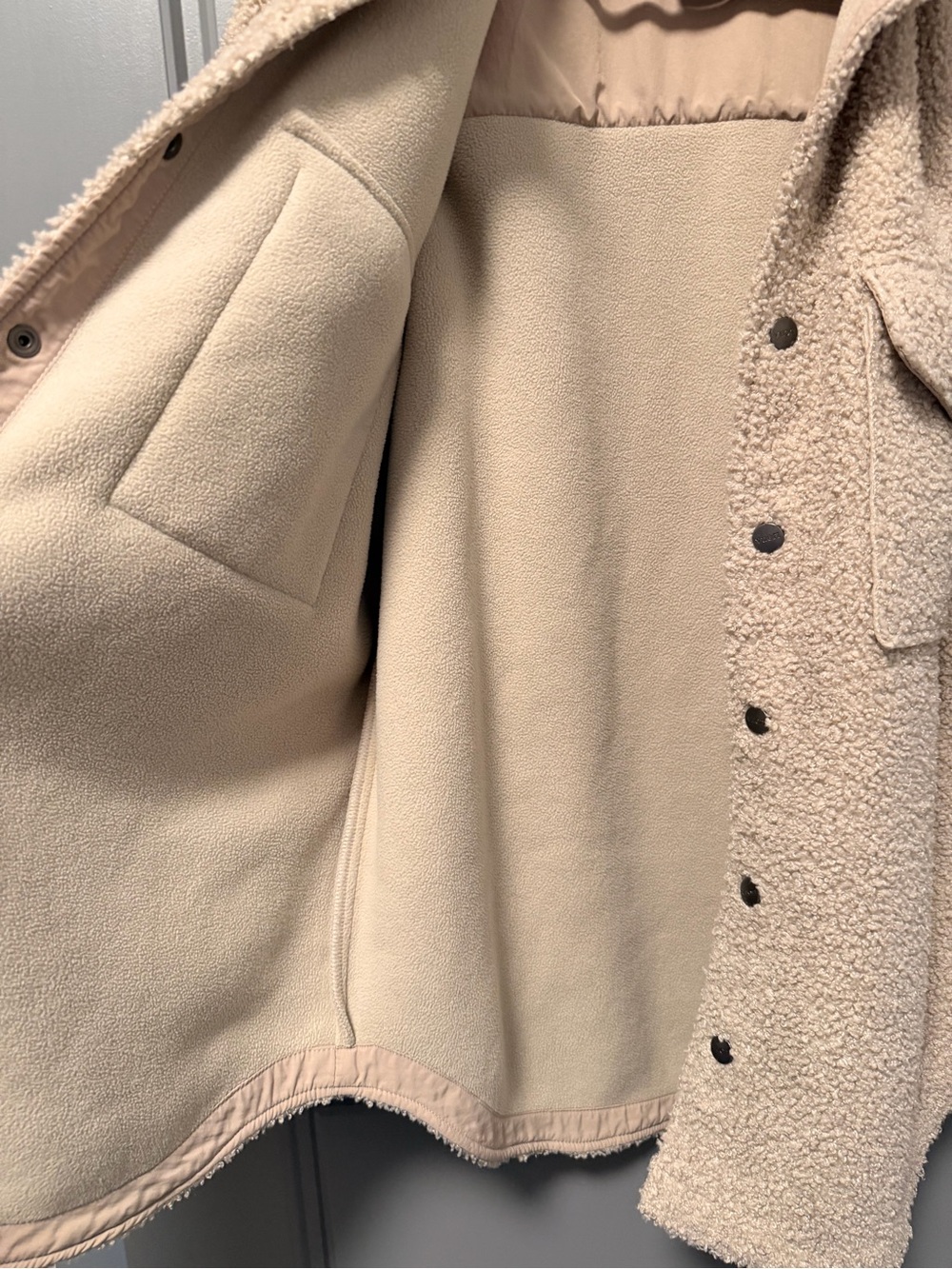 Vuori Sycamore Shirt Jacket MEDIUM - Picture 9 of 12